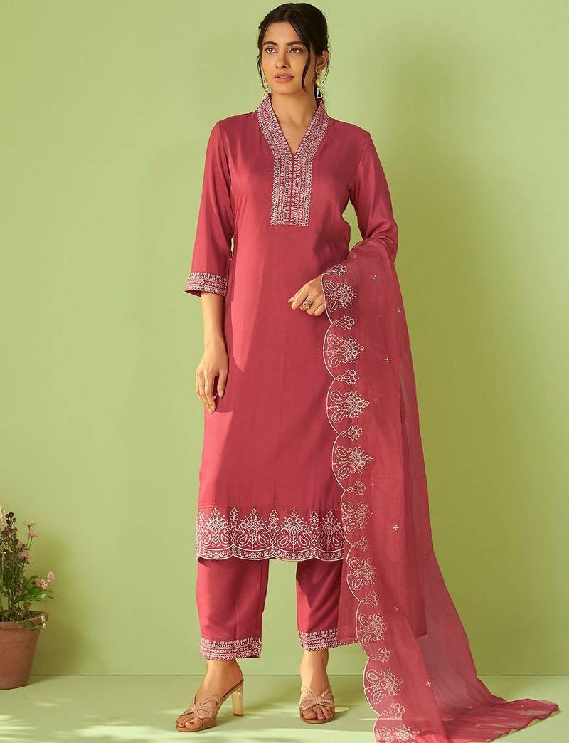 Women Ethnic Motifs Embroidered Kurta with Trousers & Dupatta