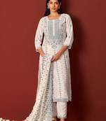 Women Ethnic Motifs Embroidered Kurta with Trousers & Dupatta