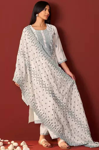 Women Ethnic Motifs Embroidered Kurta with Trousers & Dupatta