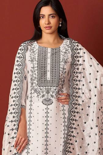 Women Ethnic Motifs Woven Design Kurta with Trousers & Dupatta