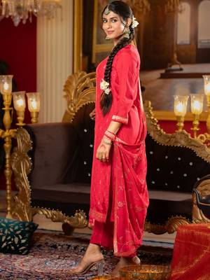 Women Ethnic Motifs Regular Kurta with Trousers & With Dupatta 4
