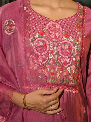 Floral Embroidered Thread Work Kurta With Trousers & Dupatta 3