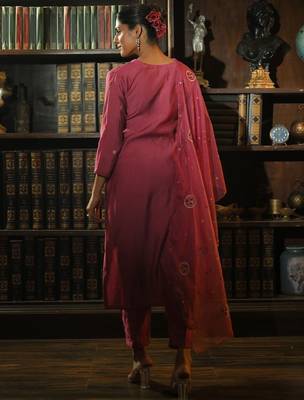 Floral Embroidered Thread Work Kurta With Trousers & Dupatta 5