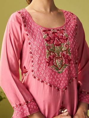 Women Floral Embroidered Kurta with Trousers & Dupatta 3