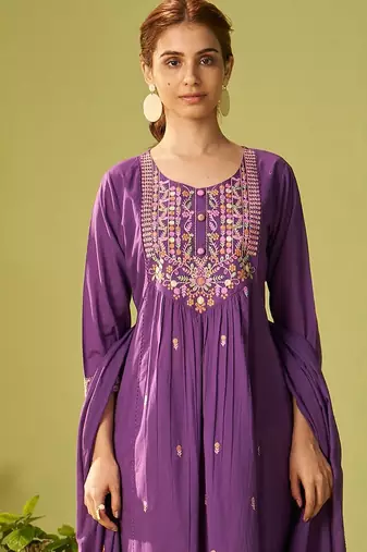 Women Floral Embroidered Cotton Kurta with Trousers & Dupatta