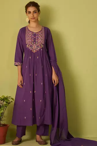 Women Floral Embroidered Cotton Kurta with Trousers & Dupatta