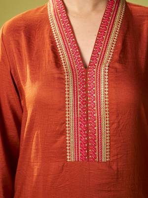 Women Floral Embroidered Kurta with Trousers & Dupatta 3