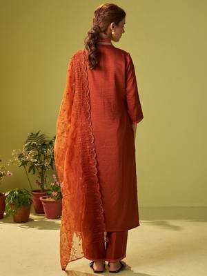 Women Floral Embroidered Kurta with Trousers & Dupatta 4