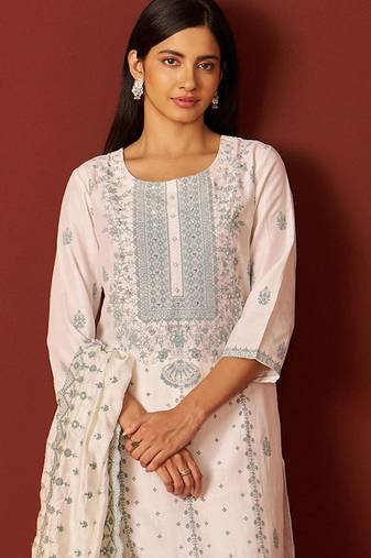 Women Floral Yoke Design Kurta with Trousers & Dupatta