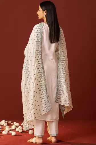 Women Floral Yoke Design Kurta with Trousers & Dupatta