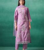Women Floral Embroidered Regular Thread Work Kurta with Trousers & Dupatta