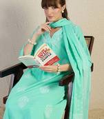 Women Floral Printed Regular Pure Cotton Kurta with Trousers & With Dupatta