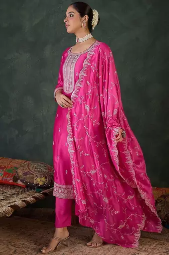 Women Ethnic Motifs Embroidered Kurta with Trousers & Dupatta