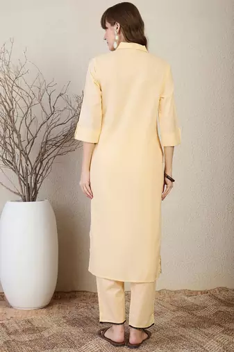 Floral Embroidered Shirt Collar Thread Work Pure Cotton Straight Kurta & Trouser