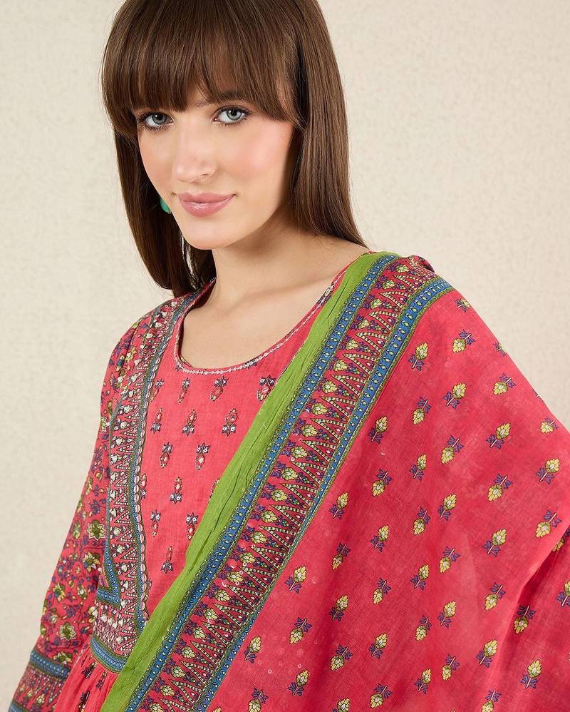 Women Ethnic Motifs Printed Cotton Kurta with Trousers & Dupatta
