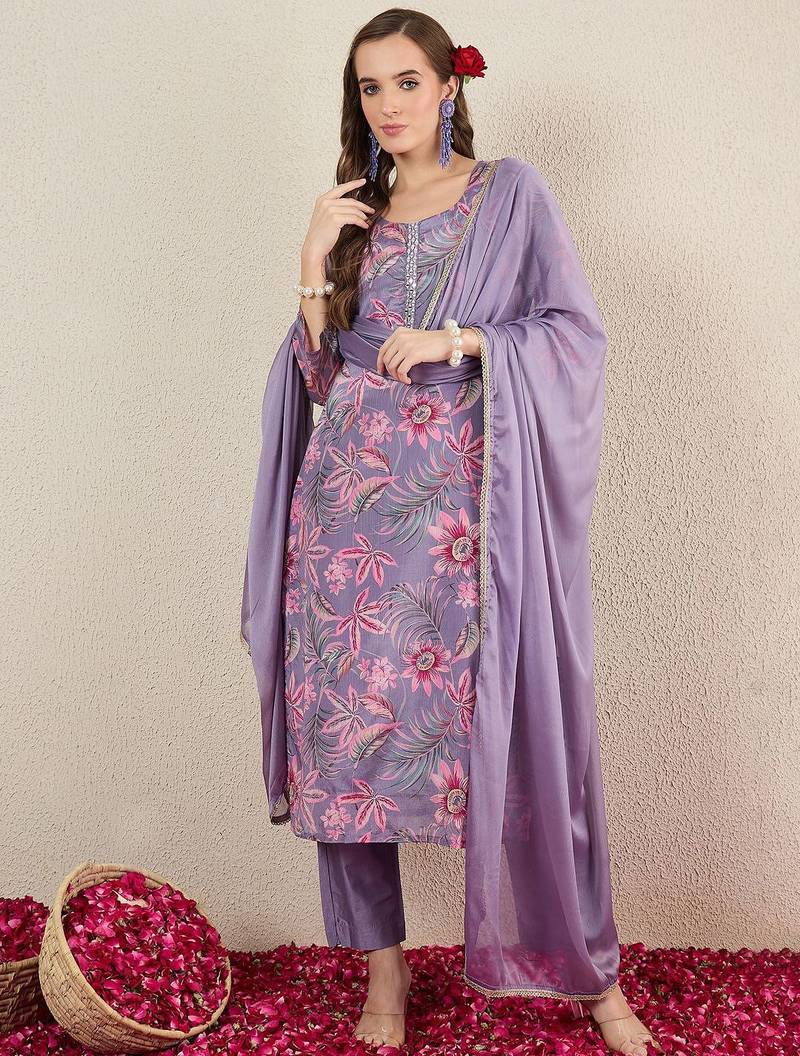 Women Floral Printed Kurta with Trousers & Dupatta
