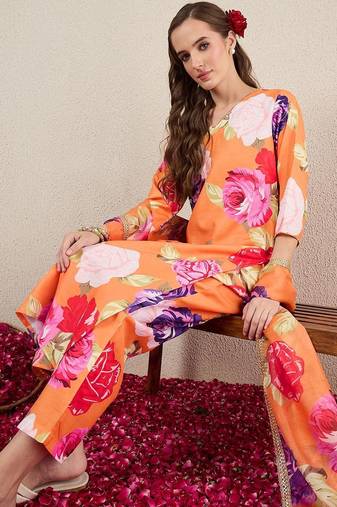 Women Floral Printed Kurta with Trousers & Dupatta