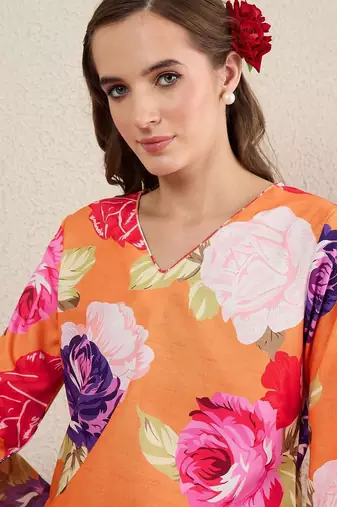 Women Floral Printed Kurta with Trousers & Dupatta