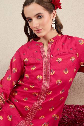 Women Ethnic Motifs Printed Cotton Kurta with Trousers