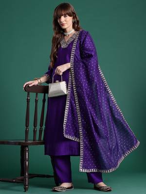 Ethnic Motifs Embroidered Thread Work Kurta With Trousers & Dupatta 1