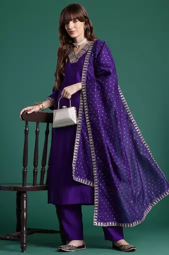 Ethnic Motifs Embroidered Thread Work Kurta With Trousers & Dupatta