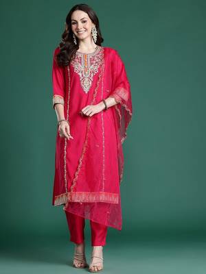Ethnic Motifs Kurta with Trousers & Dupatta 5