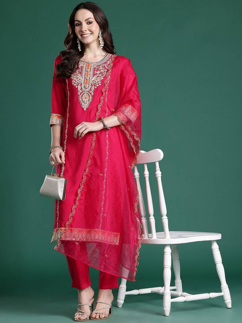 Ethnic Motifs Kurta with Trousers & Dupatta