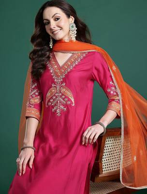 Ethnic Motifs Regular Kurta with Trousers & Dupatta 1