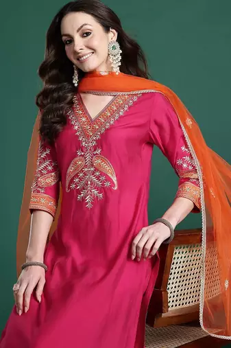 Ethnic Motifs Regular Kurta with Trousers & Dupatta