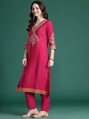 Ethnic Motifs Regular Kurta with Trousers & Dupatta 7