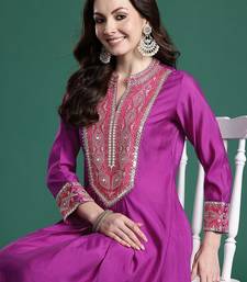 Women Ethnic Motifs Embroidered Pleated Mirror Work Kurta with Trousers