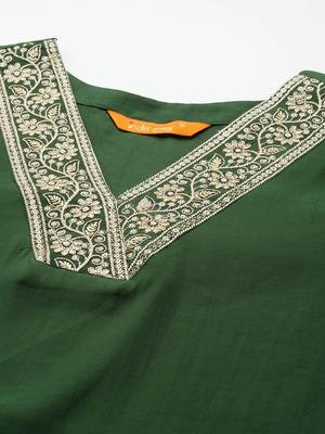 Floral Embroidered Sequinned Kurta with Trousers & With Dupatta 2