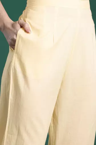 Ethnic Motifs Embroidered Thread Work Pure Cotton Kurta with Trousers