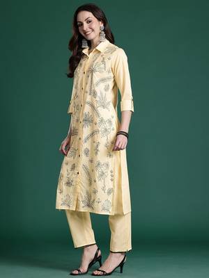 Ethnic Motifs Embroidered Thread Work Pure Cotton Kurta with Trousers 4