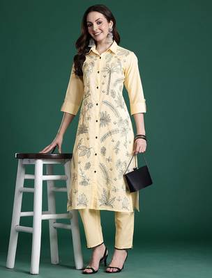 Ethnic Motifs Embroidered Thread Work Pure Cotton Kurta with Trousers 6