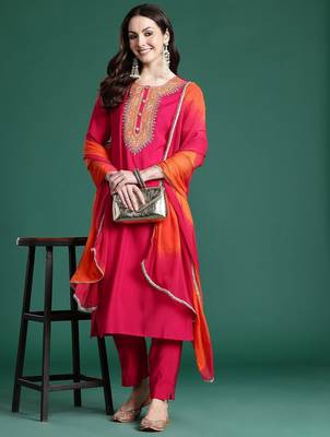 Ethnic Motifs Embroidered Zari Kurta with Trousers & With Dupatta 1