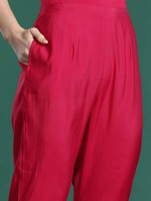 Ethnic Motifs Embroidered Zari Kurta with Trousers & With Dupatta 3