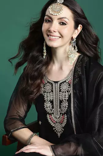 Ethnic Motifs Embroidered Kurta with Trousers & Dupatta