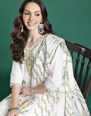 Floral Embroidered Pure Cotton Kurta with Trousers & Dupatta 1