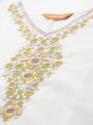 Floral Embroidered Pure Cotton Kurta with Trousers & Dupatta 2