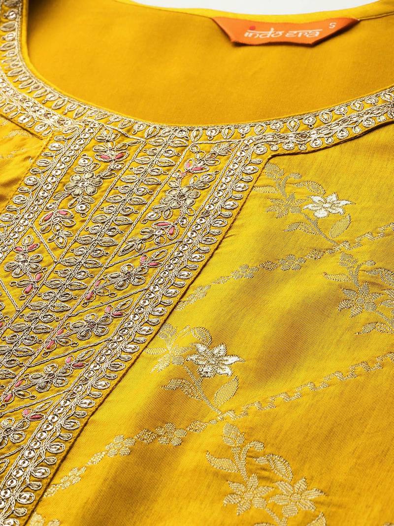 Ethnic Motifs Yoke Design Thread Work Kurta With Trousers & Dupatta