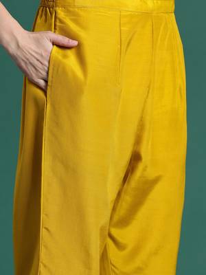 Ethnic Motifs Yoke Design Thread Work Kurta With Trousers & Dupatta 3