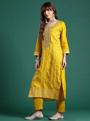 Ethnic Motifs Yoke Design Thread Work Kurta With Trousers & Dupatta 6