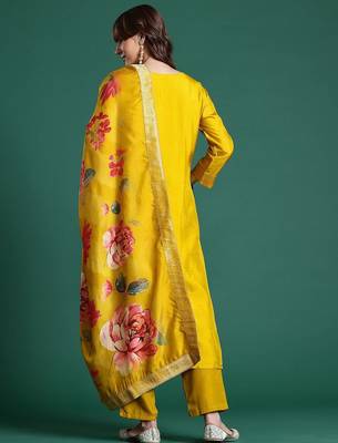 Ethnic Motifs Yoke Design Thread Work Kurta With Trousers & Dupatta 7