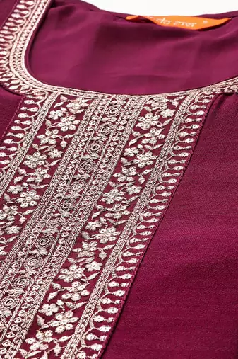 Ethnic Motifs Embroidered Sequinned Kurta with Trousers & With Dupatta