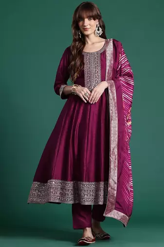 Ethnic Motifs Embroidered Sequinned Kurta with Trousers & With Dupatta