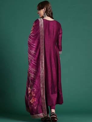 Ethnic Motifs Embroidered Sequinned Kurta with Trousers & With Dupatta 7