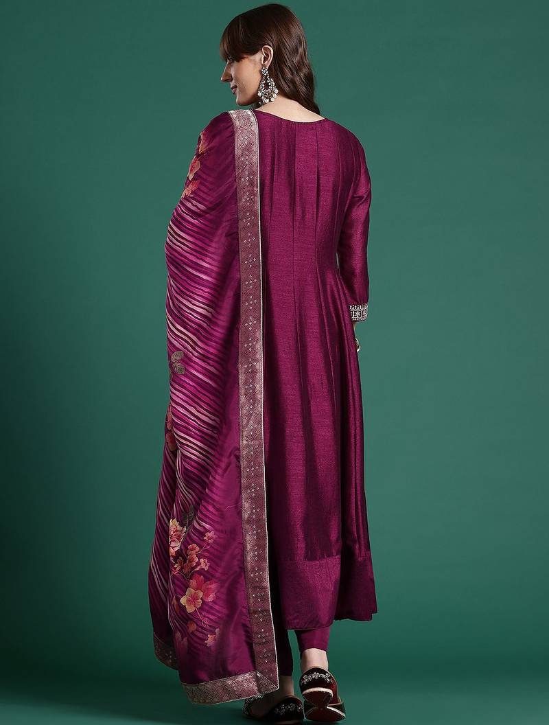 Ethnic Motifs Embroidered Sequinned Kurta with Trousers & With Dupatta