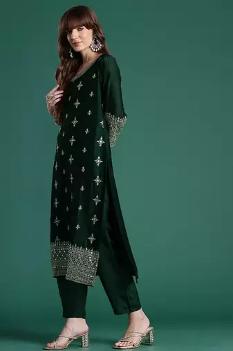 Ethnic Motifs Embroidered Kurta with Trousers & Dupatta