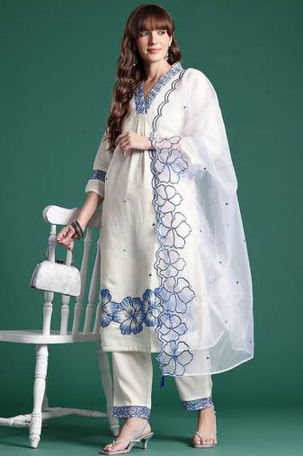 Floral Embroidered Kurta with Trousers & Dupatta